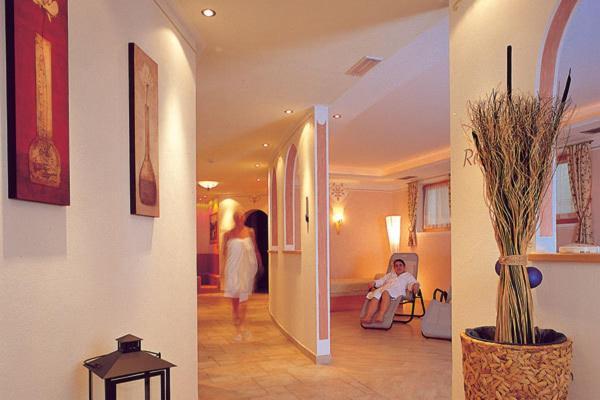Hotel San Leonardo Badia  Eksteriør bilde